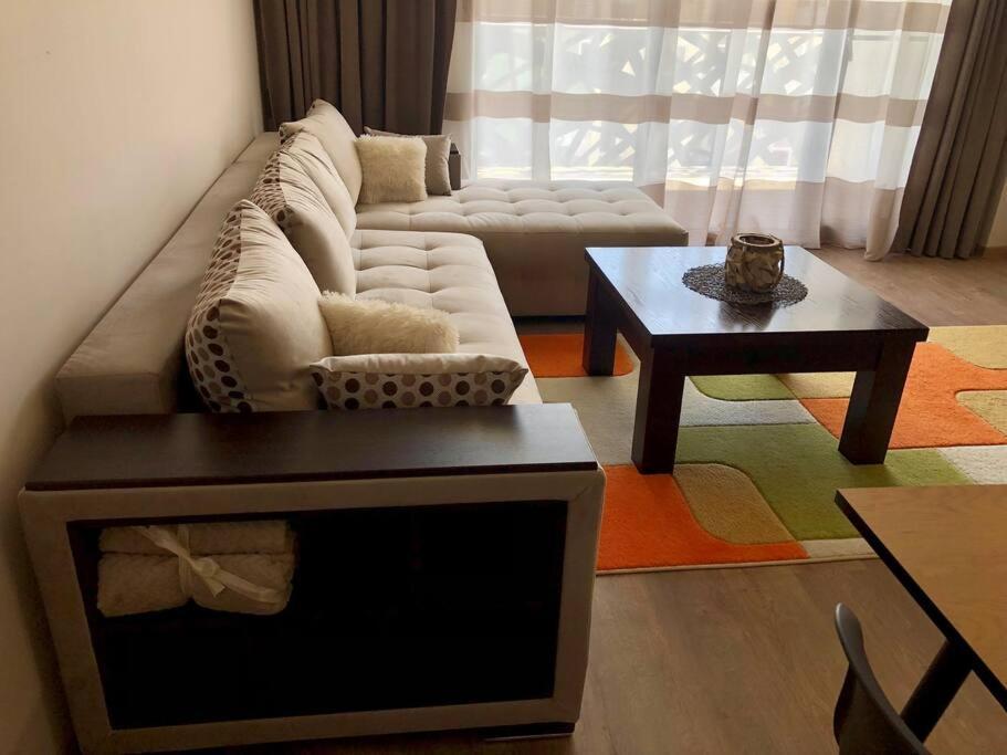 Luxury apartment Pazardjik Extérieur photo